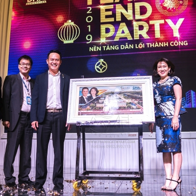 TRANH CÁT CHÂN DUNG: SHARK HỒNG ANH