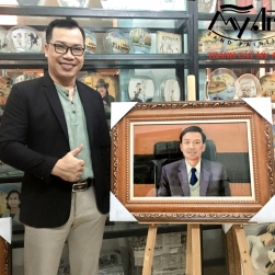 Tranh Cát Chân dung: ÔNG LÊ QUANG TRUNG - Giám đốc Sở xây dựng Tỉnh Lâm Đồng
